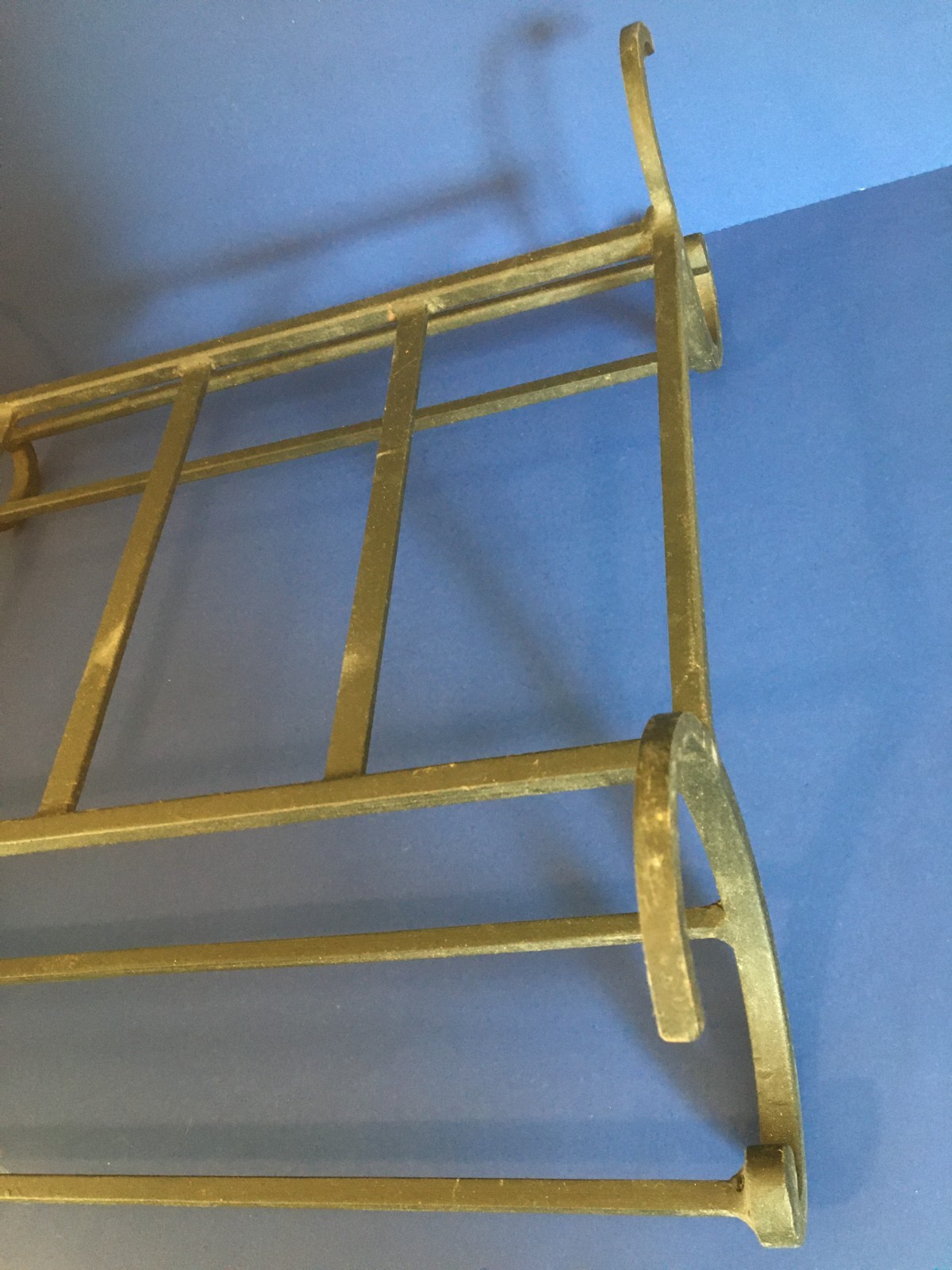 c.2000 ❅Black Rod Iron❅ Vintage Fireplace ~POTTERY BARN~ 18" Log Holder ☆SONOMA☆