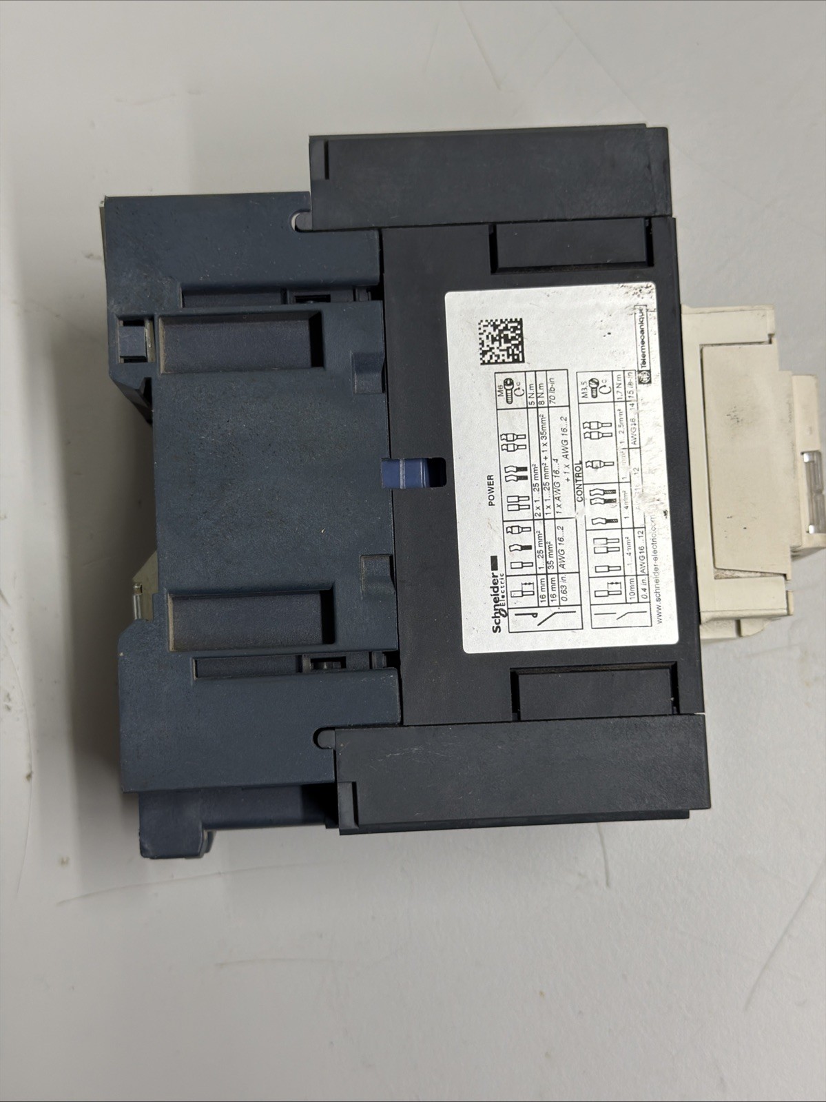 Schneider Electric LC1D40A Contactor, 60A, 600V, 120V Coil, 60Hz