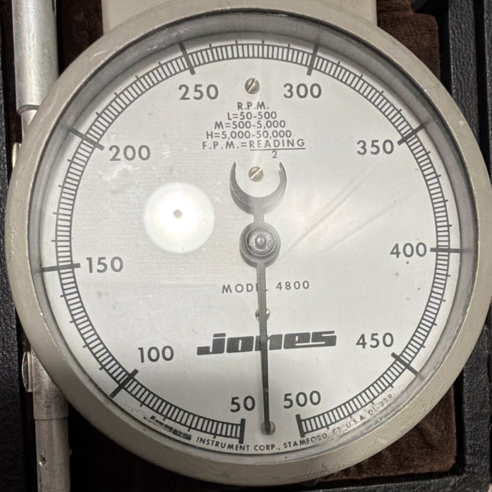 JONES MOTOROLA PORTABLE TACHOMETER, MULTIPLE RANGE Type 1C/BPA with Stop Button