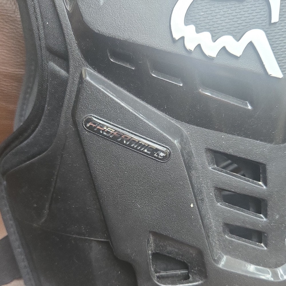 Fox Racing Proframe Lc Size S/M STYLE # 13577 Solid