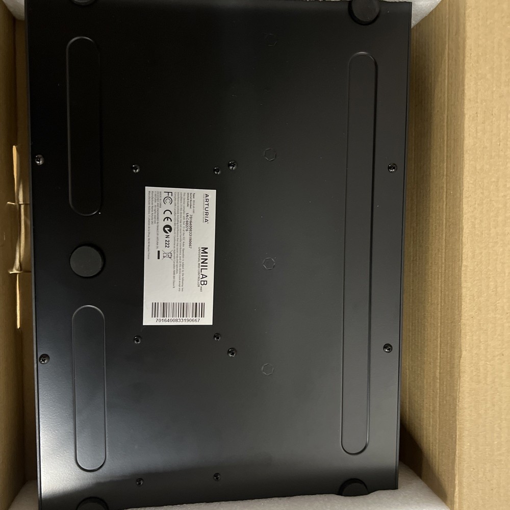 Arturia MiniLab Mkii Black Edition Universal Midi Controller - No Chords