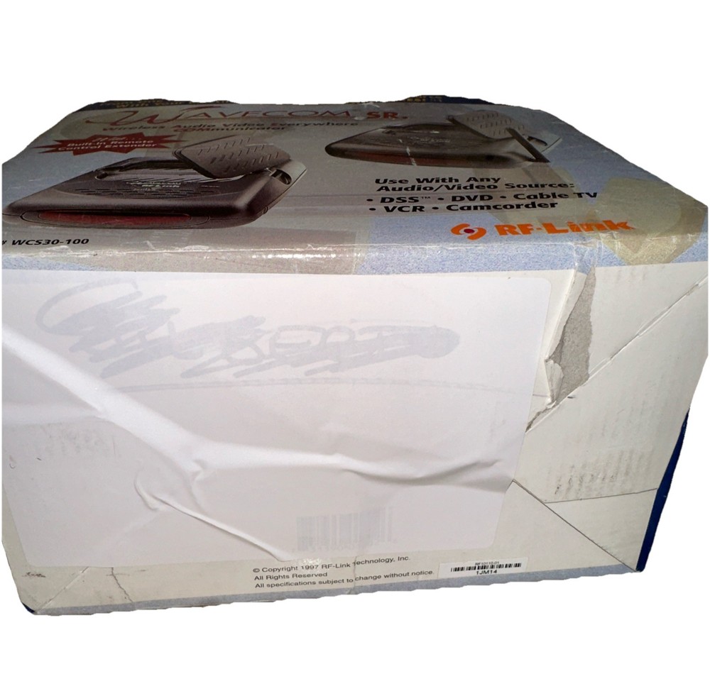 Wavecom Sr. Audio Video Communicator DDS/DVD/CABLE, Wireless Model WCS30-100