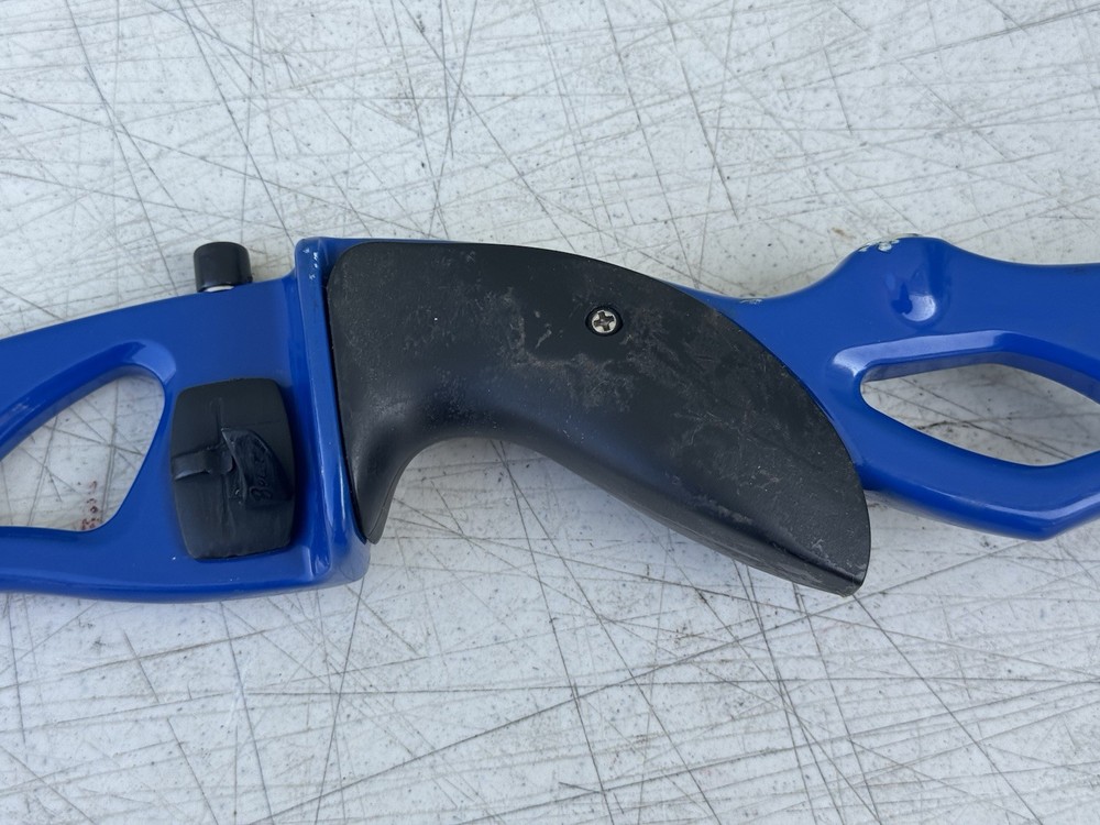 SF Premium Bow Riser 25" Blue Left Handed