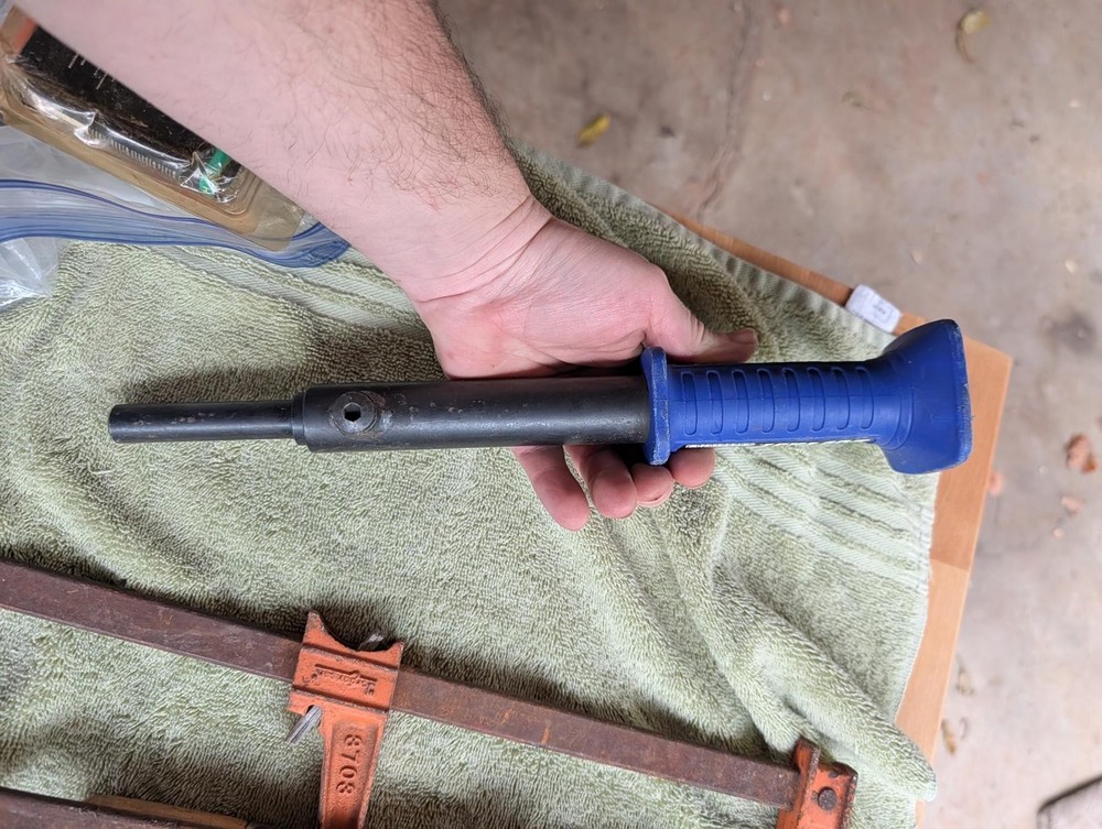 DUO-FAST STRIKE POWER ACTUATED TOOL - USED