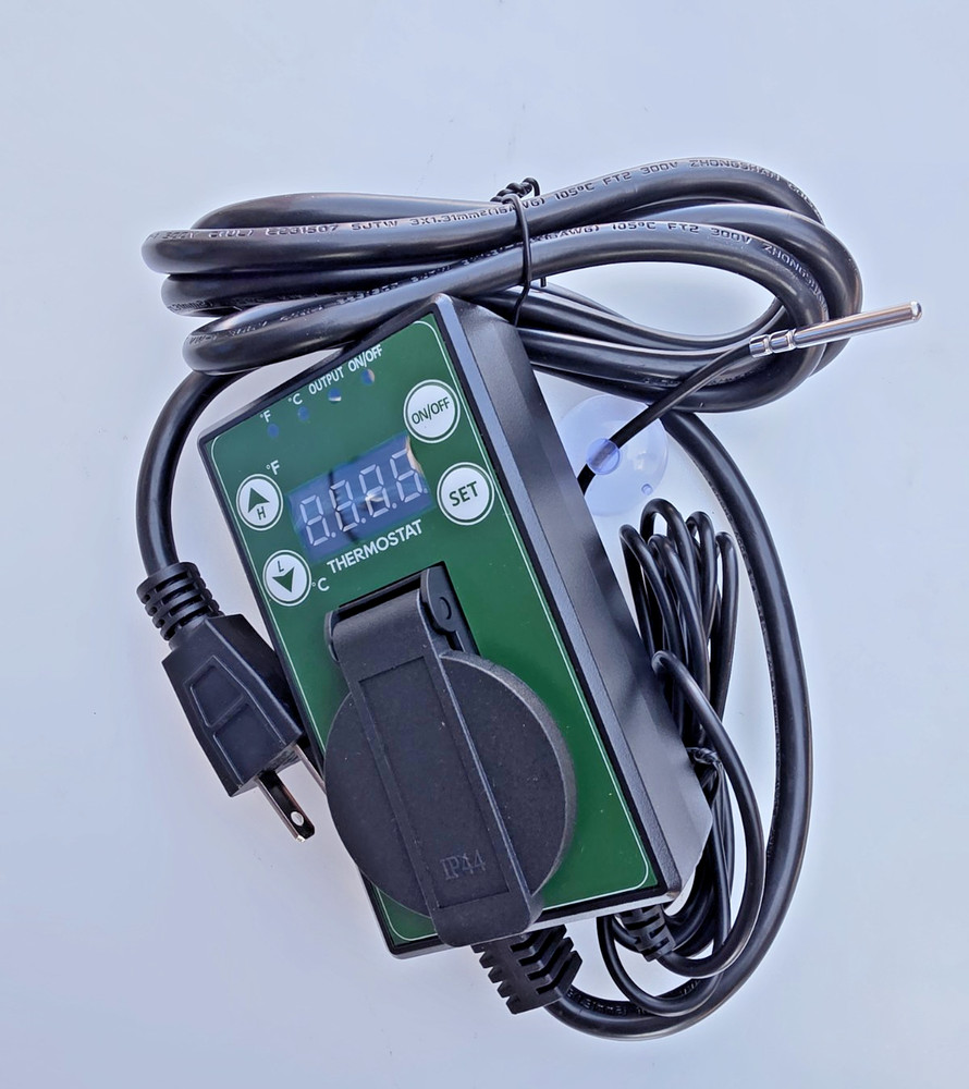 Digital Temperature Controller Thermostat w/ Probe Plug Outlet IP44, NEW