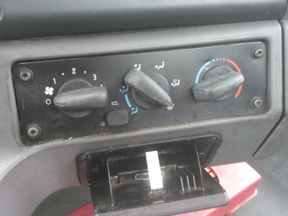 Replaces 2015 FREIGHTLINER M2 106 TEMPERATURE CONTROL ,  OR
