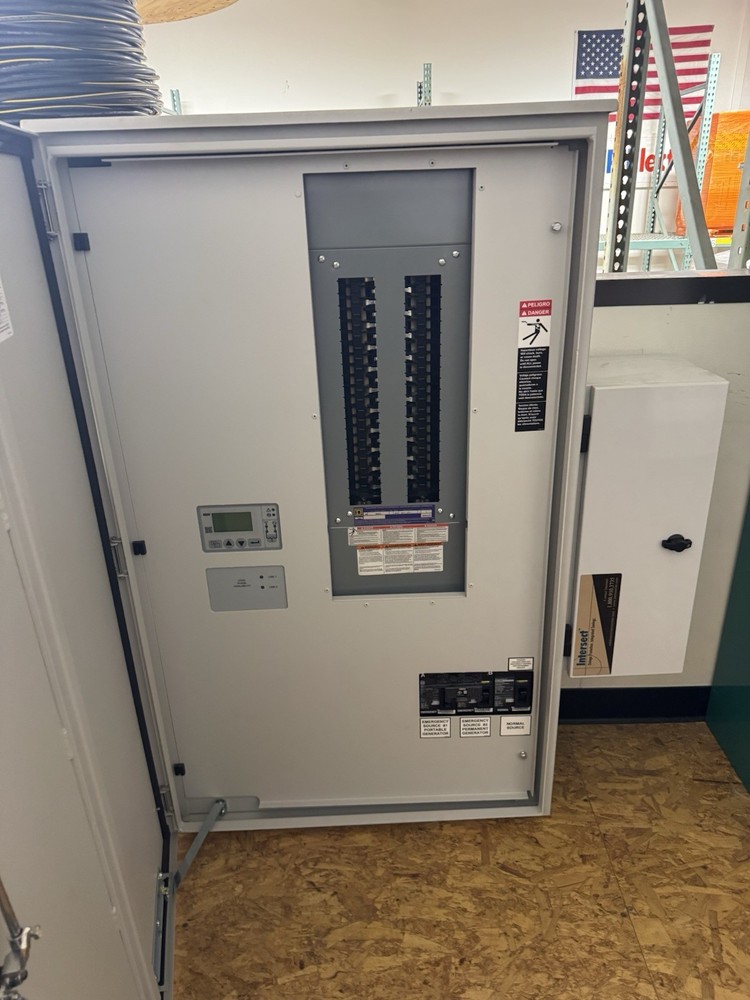 ASCO 200A Power Transfer Switch With Generator Plug