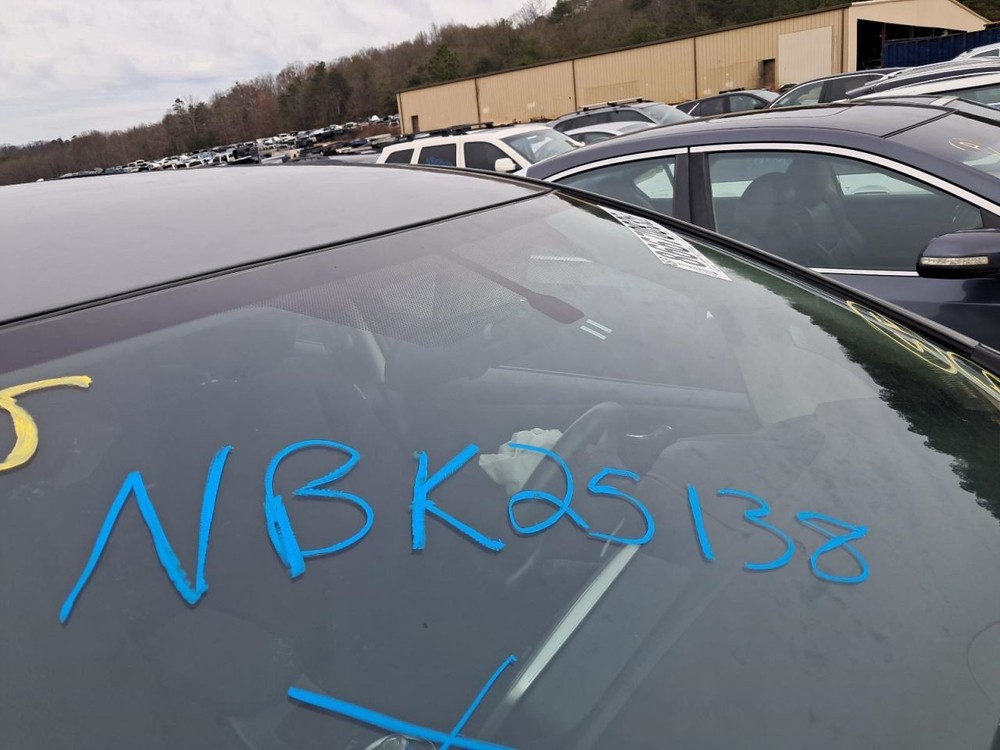 LEAF 2015 Glove Box 4884145