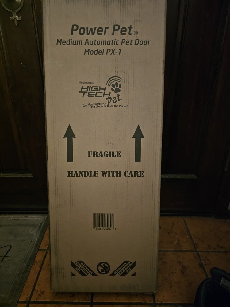 Automatic pet door