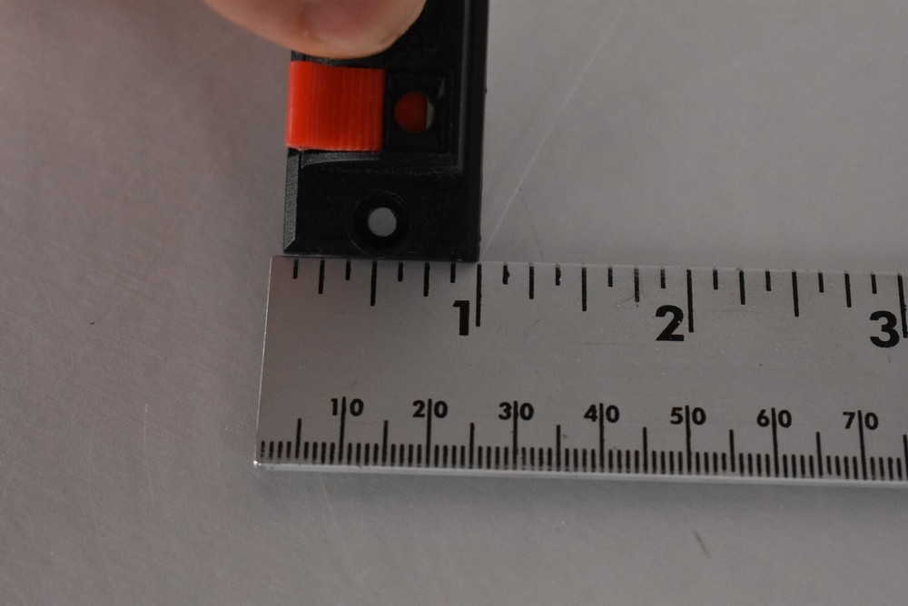 Single KLH Terminal Plate Binding Post Push Press