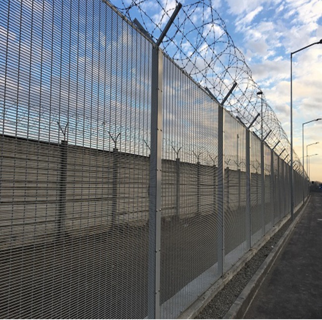 Steel Security Fencing. Anti cut/Anti Climb