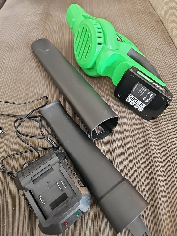 Lovewe 20V Cordless Leaf Blower. Open Box.