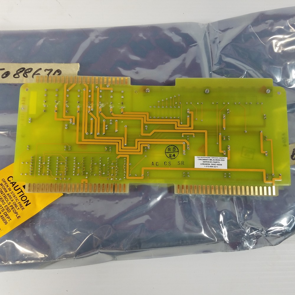 Cincinnati Milacron 3 531 2983A Relay Module Circuit Board
