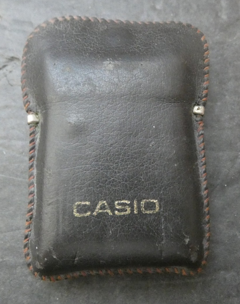 VINTAGE CASIO MICRO MINI CALCULATOR & CASE