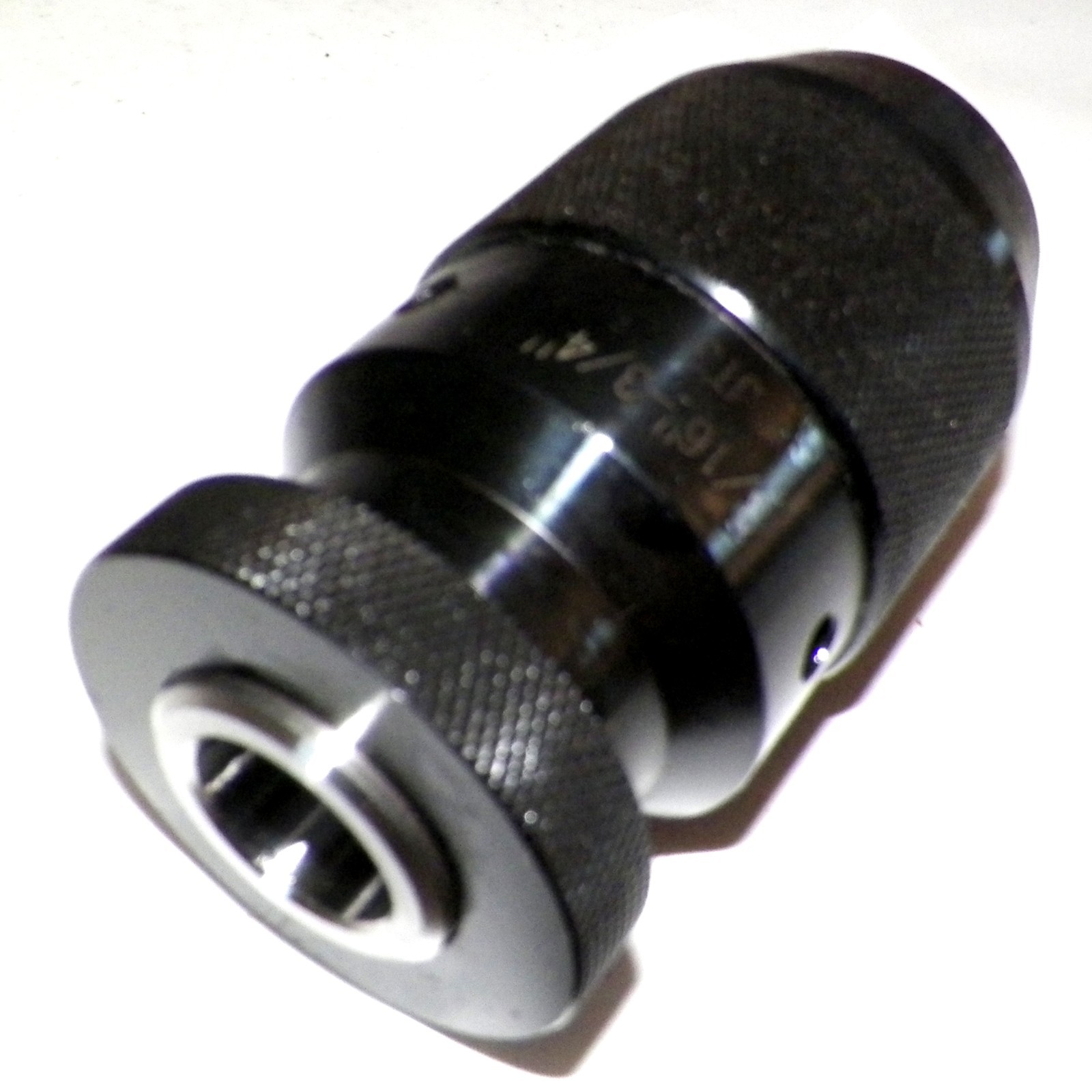 Keyless 3/16"- 3/4" Drill Chuck Self Tighten With R8 Shank