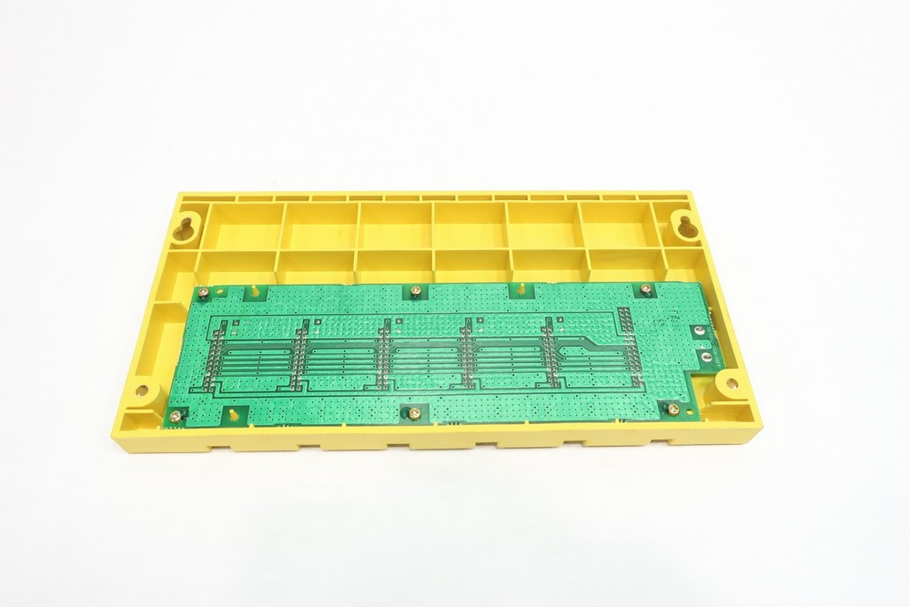 Fanuc ABU05A A03B-0807-C002 Chassis Module Rack