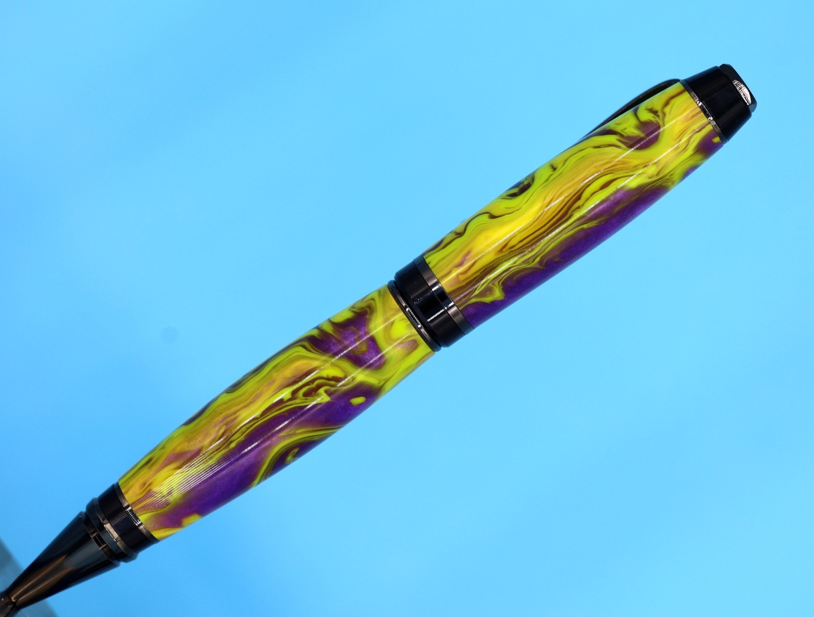 Classic Handmade Cigar Ballpoint Pen – Gunmetal with Goosebumps Color #112