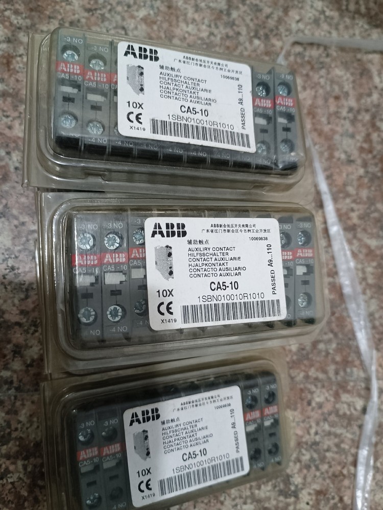 10PCS NEW CA5X-01 Auxiliary contact