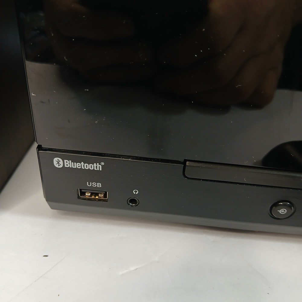 Sharp XL-B530 Bluetooth Micro Component System CD Player Speakers W/ Remote