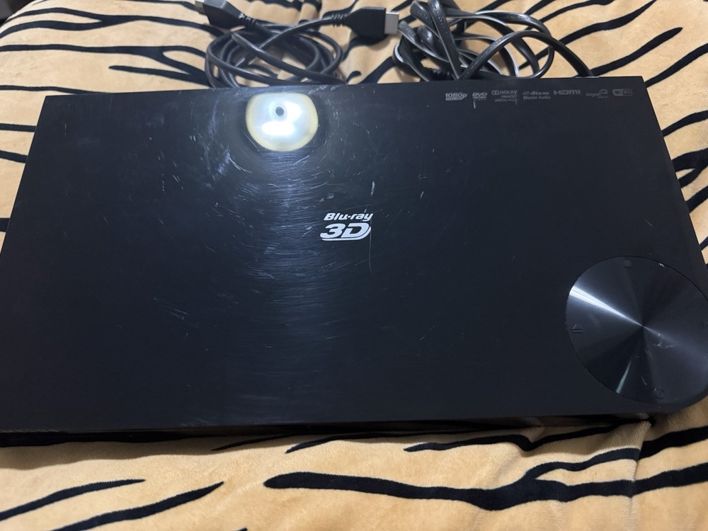 Samsung Blu Ray 3D Player Black BD-H6500 +HDMI No Remote Testing & Working