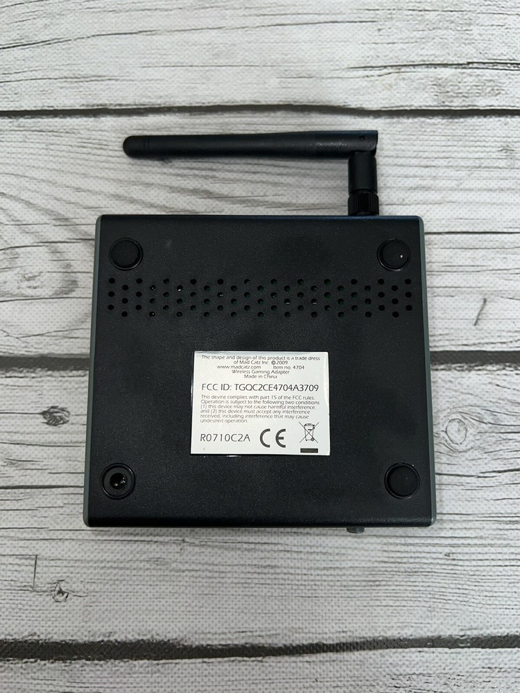 MAD CATZ WIRELESS GAMING ADAPTER - No Power Cords