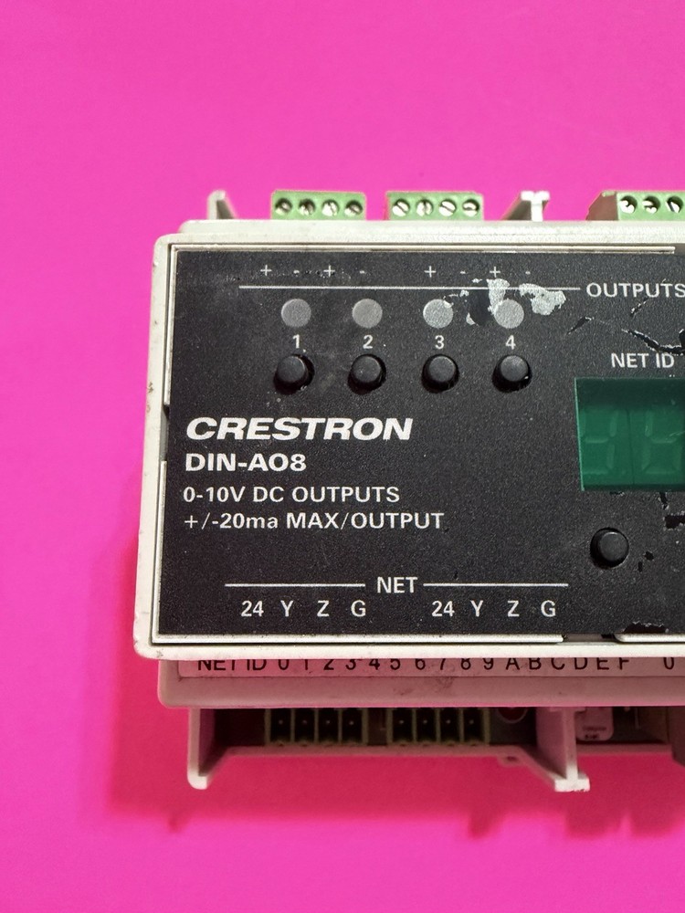 Crestron DIN-A08 0-10V Dimming Module