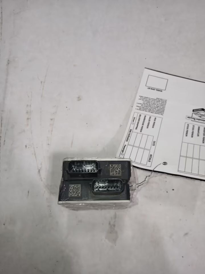 HORNET 2024 Camera/Projector 3173427