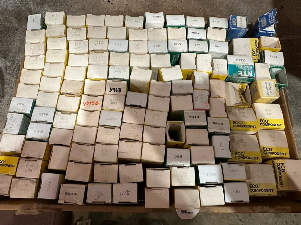 Lot Of Component Chips & Parts