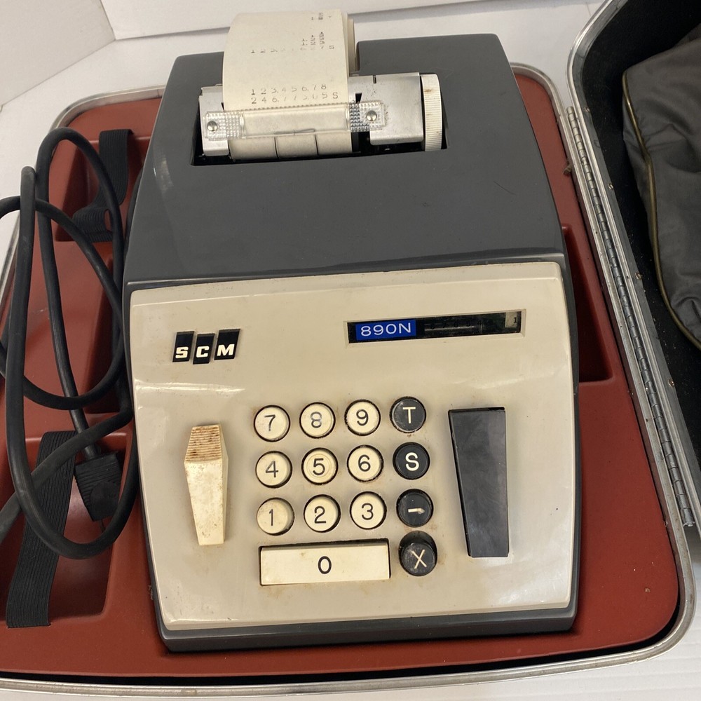 SCM 890N Electronic Adding Machine & case & soft cover Vintage
