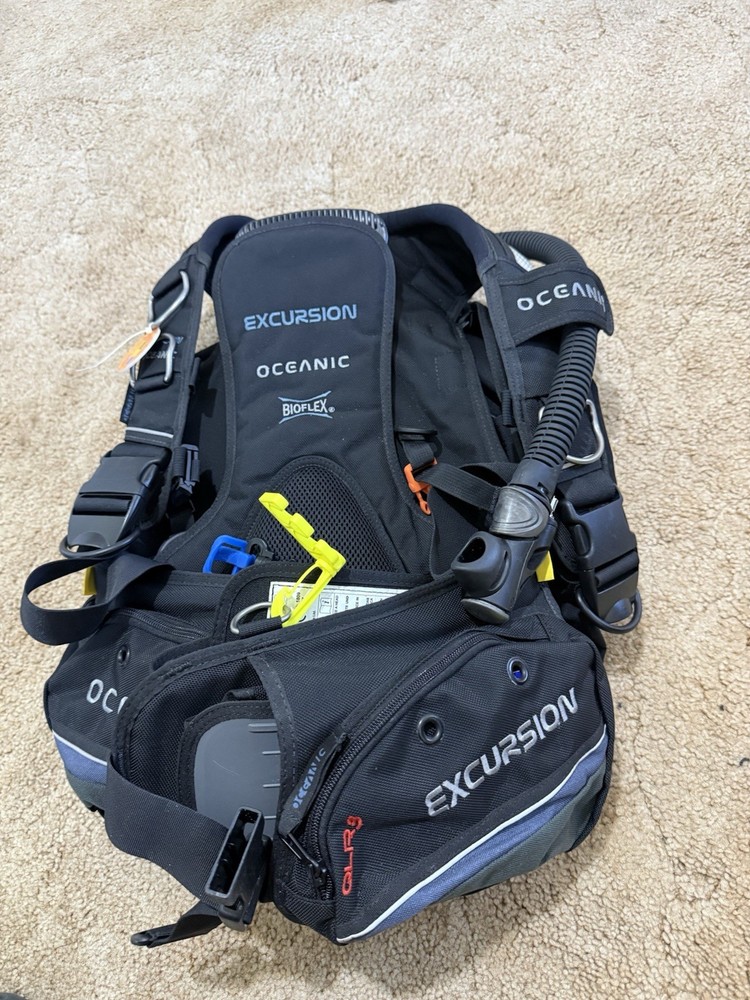 Oceanic Excursion QLR-3 Scuba Dive Pack. BIOFLEX Black, Size Large.