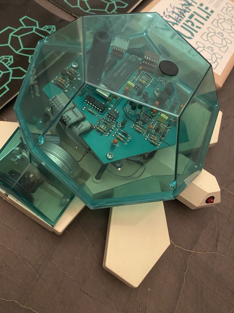 Valiant Turtle Logo Robot Ultra Rare