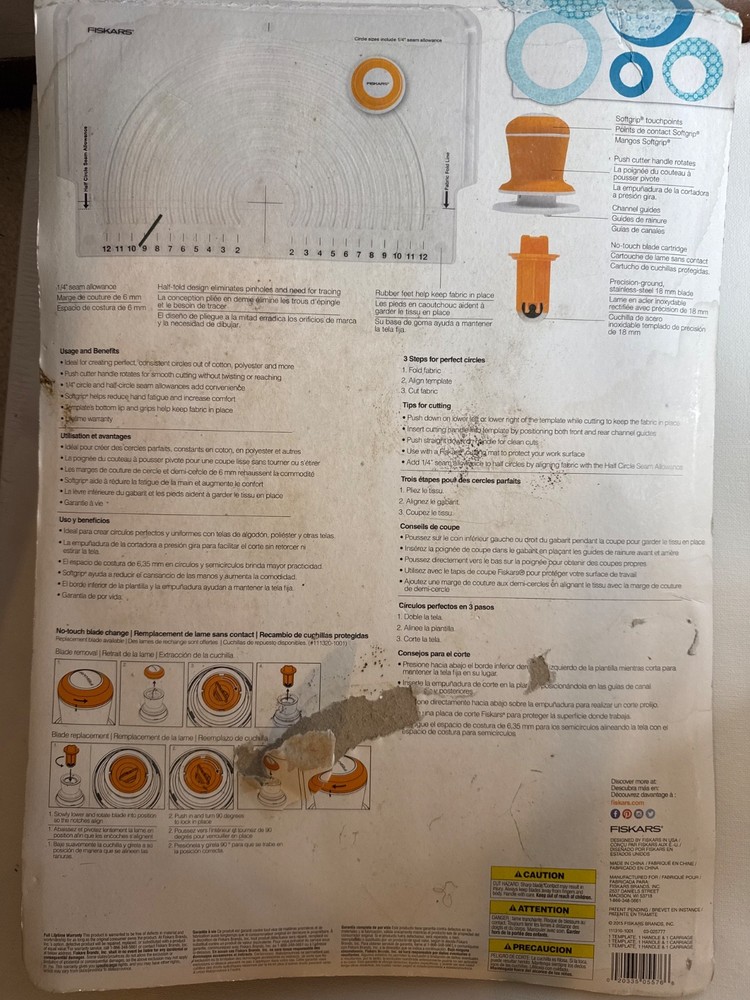 Fiskars Fabric Circle Cutter -