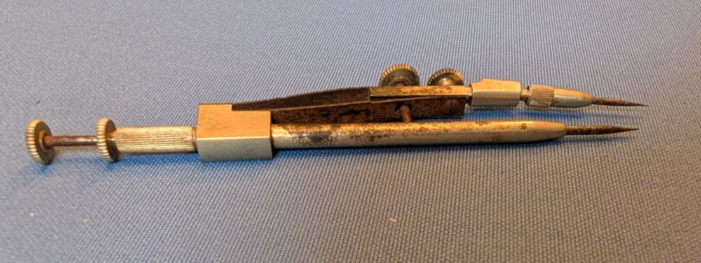 Vtg drafting tool compass, 4 1/2" long