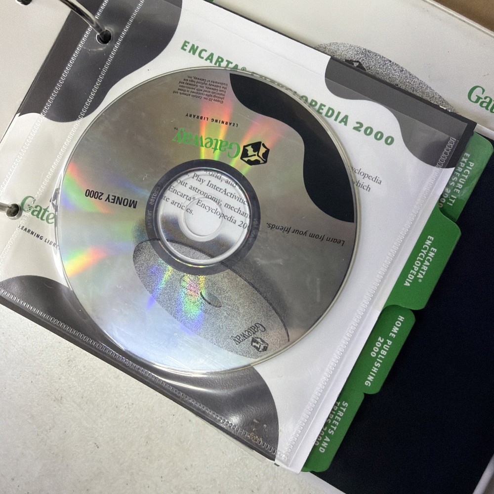 Microsoft Works Suite 2000 - Complete 7 Disc PC CD-ROM & Gateway Library Set