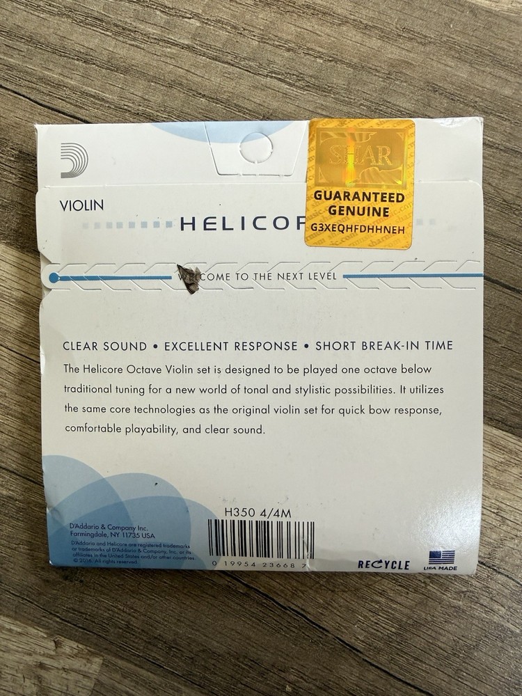 D'Addario Helicore Octave Violin String Set, 4/4 Scale, Medium Tension Strings