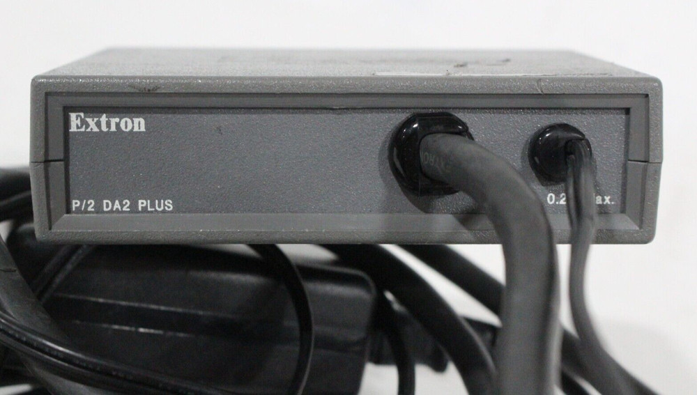 Extron P/2 DA2 Plus Dual Output VGA Distribution Amplifier 33-1328-09
