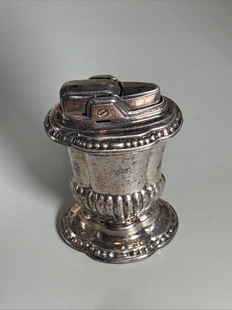 VTG Ronson “Mayfair” Tabletop Cigarette Lighter