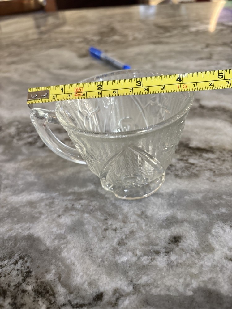 2 Jeanette Glass Herringbone & Iris Cups