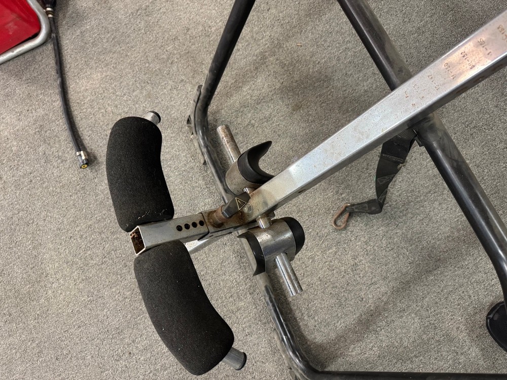 TEETER HANG UPS 8000 SERIES INVERSION TABLE (USED)