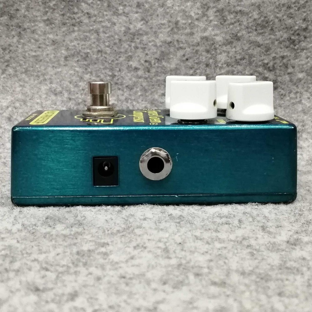 MAD PROFESSOR New Forest Green Compressor Model