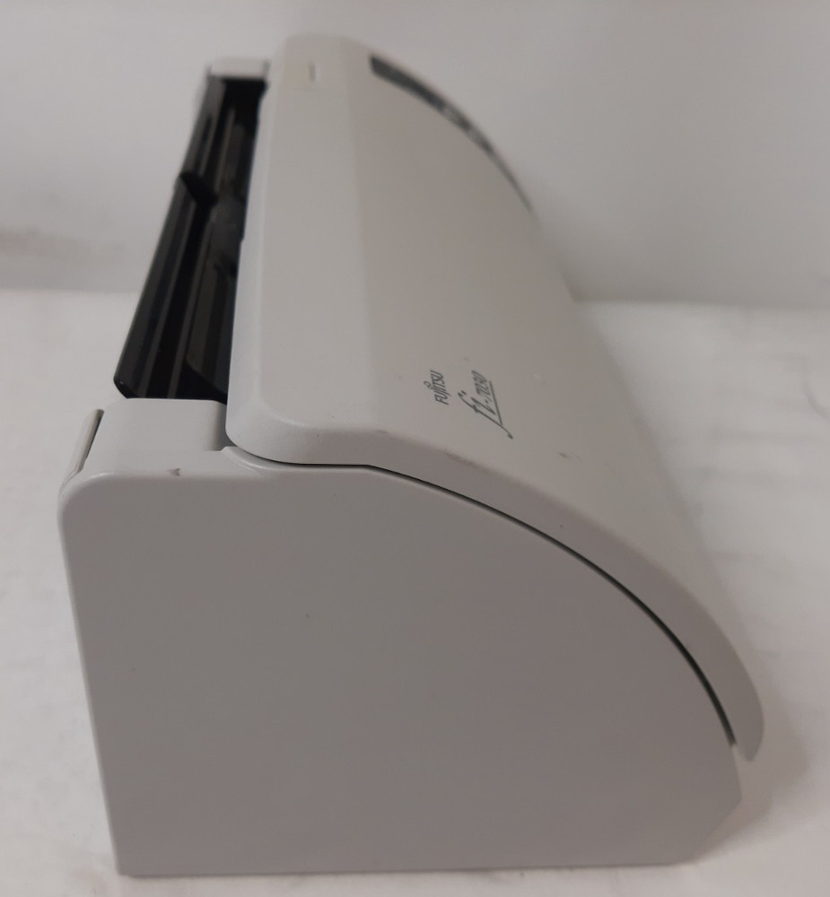 Fujitsu fi-7030 Document Scanner - Tested - No Trays/AC Adapter