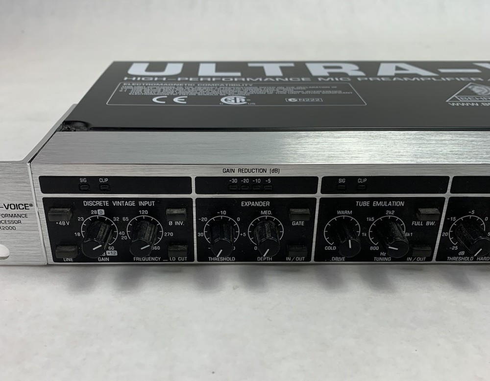 Behringer VX2000 High-Performance Mic Preamplifier / Voice Processor - For Parts
