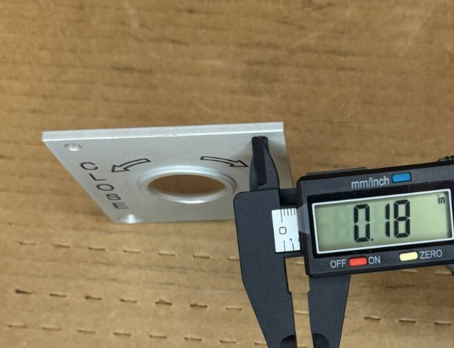 OPEN & CLOSE CREW SWITCH FACEPLATE