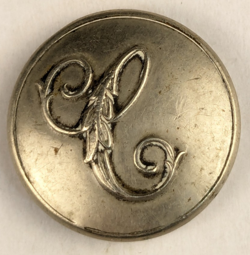 Vintage - Letter E Seal Crest Button Original - M2C