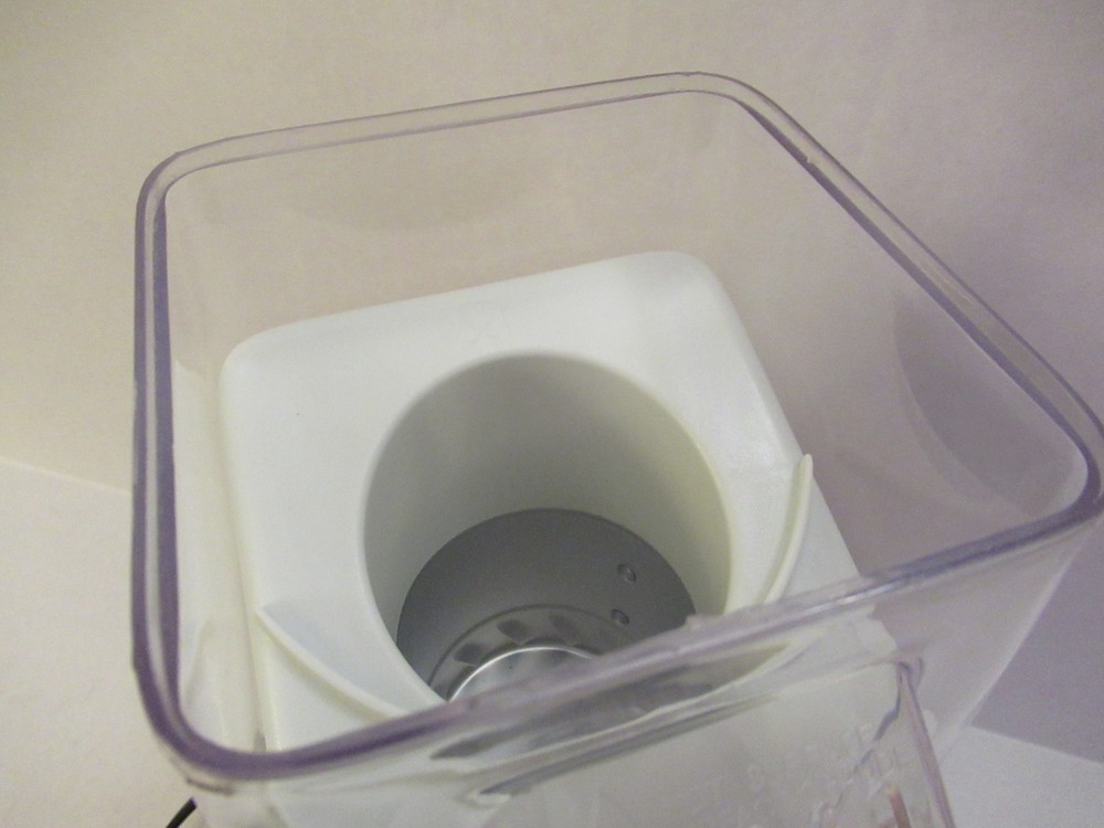 Nostalgia Electrics Retro Series Mini Hot Air Popcorn Maker (2011)