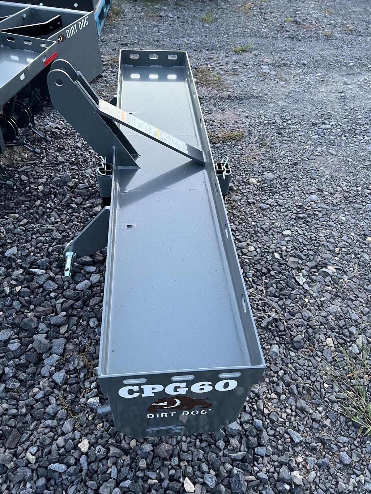 New Dirt Dog Plug Core Aerator 5' in Gray