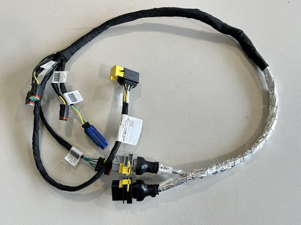 PACCAR Harness - DEF Tank