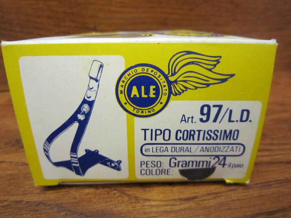 NOS ALE TOE CLIPS - MATTE BLACK ANODIZED ALLOY - SMALL - 97 L.D.