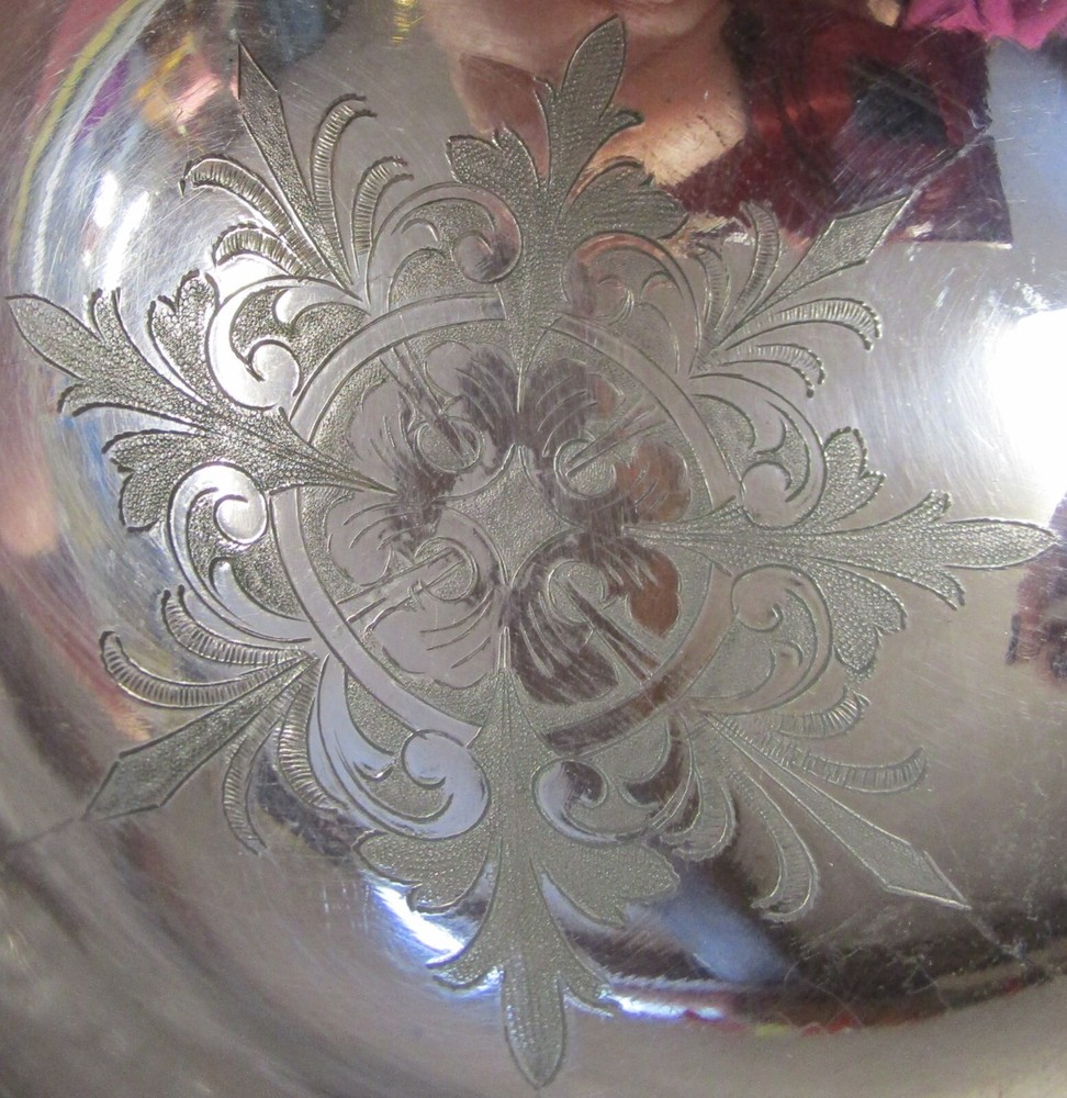 THREADED OVAL 1874 Ladle Gothic Style Engraved Bowl Silverplate No Monogram lu