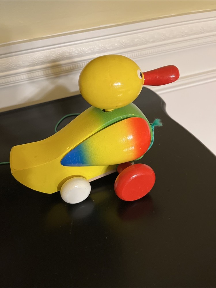vintage NWOB solid wood duck pull toy . 6”H x 7”W . Movable parts when pulled